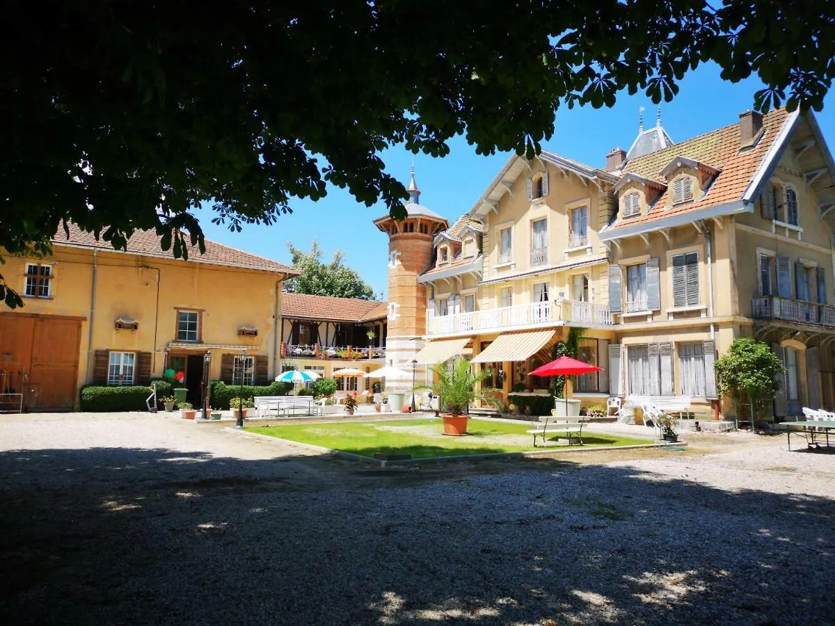 La Garde Chambres D'Hotes Charancieu